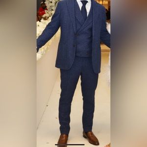 Men’s suit supply 3 piece suit